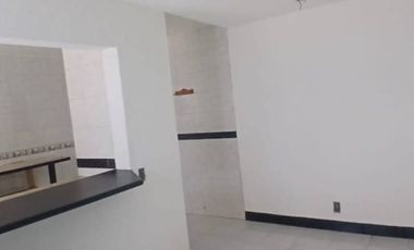 BONITA CASA BIEN UBICADA