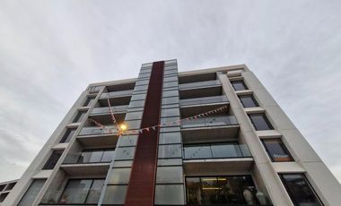Vendo departamento en milenio con vista a la cañada 2 recamara + estudio 3 baños 3 autos