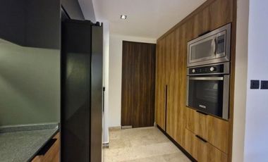 Vendo departamento en milenio con vista a la cañada 2 recamara + estudio 3 baños 3 autos