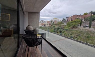 Vendo departamento en milenio con vista a la cañada 2 recamara + estudio 3 baños 3 autos