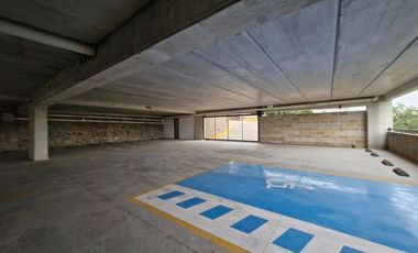 Vendo departamento en milenio con vista a la cañada 2 recamara + estudio 3 baños 3 autos