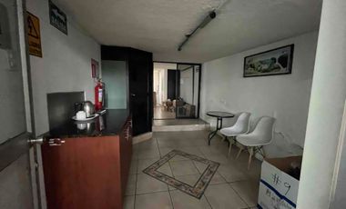 Carolina Vendo propiedad comercial esquinera