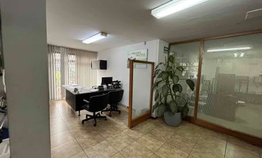 Carolina Vendo propiedad comercial esquinera