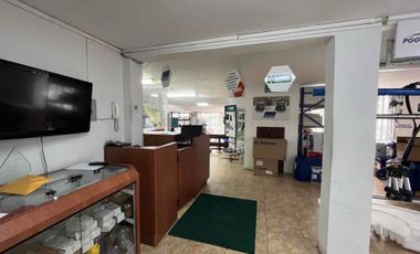 Carolina Vendo propiedad comercial esquinera