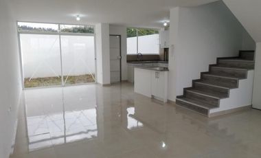 VENTA DE CASA A ESTRENAR EN IBARRA