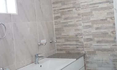 VENTA DE CASA A ESTRENAR EN IBARRA