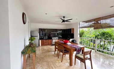VILLA for SALE, N rent Traditional and Modern Concept Style Villa in around Canggu kayu tulang utara