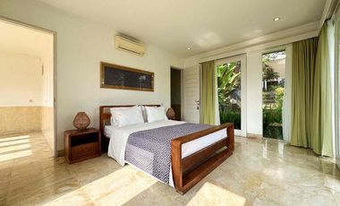 VILLA for SALE, N rent Traditional and Modern Concept Style Villa in around Canggu kayu tulang utara