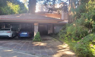 ¡¡Casa de lujo en Jardines del Pedregal!!