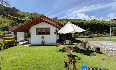 En arriendo casa amoblada con piscina en malacatos totalmente amoblada, sector residencial