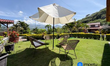 En arriendo casa amoblada con piscina en malacatos totalmente amoblada, sector residencial