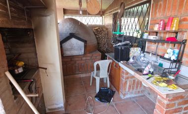 Se vende hermosa casa de campo via San Clemente Ibarra