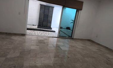 Casa en venta Jardines del Sol