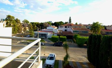Casa en venta Jardines del Sol