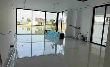 Departamento de Venta  de estreno planta baja en Lake view