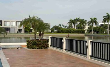 Departamento de Venta  de estreno planta baja en Lake view