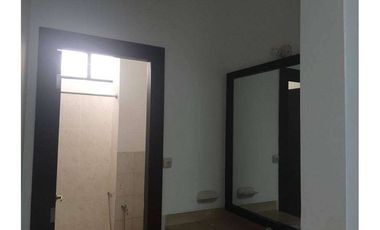 Casa en Alquiler en Urbanización Sur de Manta