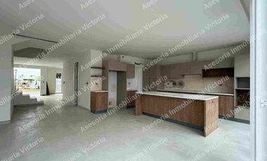 Casa a estrenar en venta - Aires Norte, Samborondón