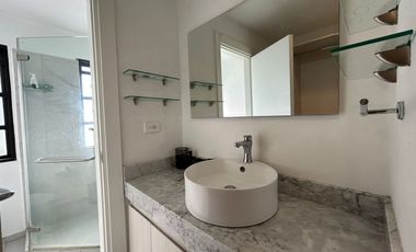 Renta Casa Amueblada en La Antigua Cementera, Puebla, 5 Habitaciones, Terraza con Pergola, Gym.