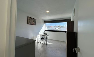 Renta Casa Amueblada en La Antigua Cementera, Puebla, 5 Habitaciones, Terraza con Pergola, Gym.