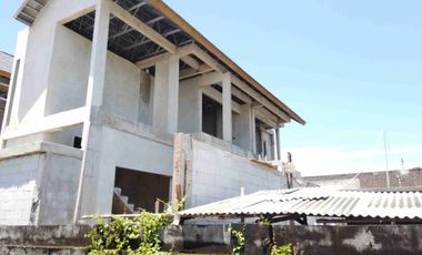 Villa Mewah Freehold dengan Private Pool Dekat Canggu & Pererenan