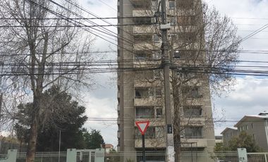 DEPARTAMENTO EN AV. FERNANDEZ ALBANO PASOS GRAN AVENIDA PARADERO 20 Y METRO EL PARRON