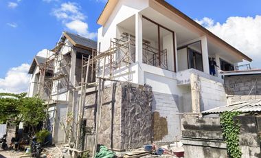 Villa Mewah Freehold dengan Private Pool Dekat Canggu & Pererenan