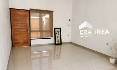 DIJUAL RUMAH CLUSTER MURAH MINIMALIS DEKAT KAMPUS UNS SOLO