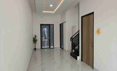 Dijual Rumah Baru Bisa KPR Sawangan, Pinggir Jalan Raya Murah 2 LANTAI di Kota Depok