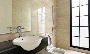 Dijual Rumah Duren Sawit Premium, READY SIAP HUNI Mewah Murah, Jaktim Jakarta Timur