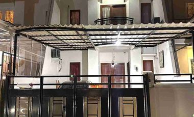 Dijual Rumah Semi Furnished Free Interior di Komplek Puri Indah