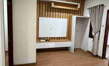 Dijual Rumah Semi Furnished Free Interior di Komplek Puri Indah