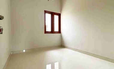 Dijual Rumah Baru Kramatjati, Mewah, Harga Murah di Jaktim, Kota Jakarta Timur Bisa KPR