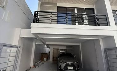 Townhouse for Rent at Kapitolyo, Pasig City