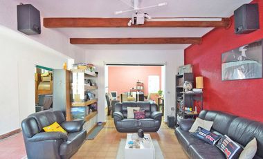 Oportunidad Casa Remodelada de una planta