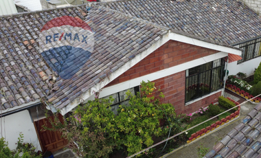 Venta de casa económica en Ambato