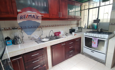 Venta de casa económica en Ambato