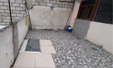 Venta de casa económica en Ambato