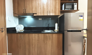 Fully-Furnished 1 Bedroom Unit with balcony for Rent in Unit B011908 Tower 1 Red Residences Makati City