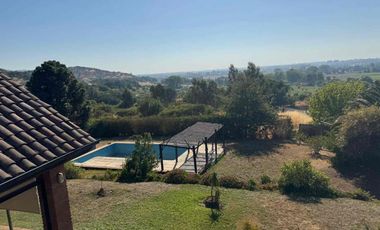 ARRIENDO CASA EN PARCELA C/ PISCINA, LOS CRISTALES