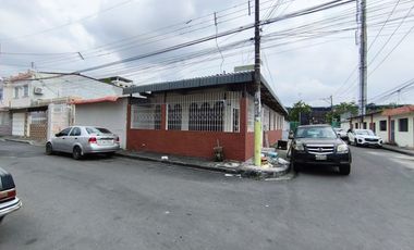 Venta de casa esquinera Guasmo, OE, Coop Libertad.
