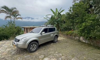 VENTA SAN ANTONIO DEL TEQUENDAMA - Finca con 8 habitaciones, piscina y zonas de eventos, lista para generar ingresos EN LA UNIÓN