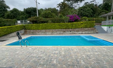 VENTA SAN ANTONIO DEL TEQUENDAMA - Finca con 8 habitaciones, piscina y zonas de eventos, lista para generar ingresos EN LA UNIÓN