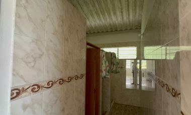 VENTA SAN ANTONIO DEL TEQUENDAMA - Finca con 8 habitaciones, piscina y zonas de eventos, lista para generar ingresos EN LA UNIÓN