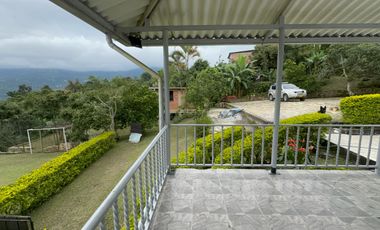 VENTA SAN ANTONIO DEL TEQUENDAMA - Finca con 8 habitaciones, piscina y zonas de eventos, lista para generar ingresos EN LA UNIÓN