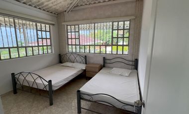 VENTA SAN ANTONIO DEL TEQUENDAMA - Finca con 8 habitaciones, piscina y zonas de eventos, lista para generar ingresos EN LA UNIÓN