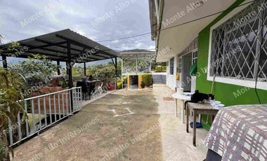 VENTA SAN ANTONIO DEL TEQUENDAMA - Finca con 8 habitaciones, piscina y zonas de eventos, lista para generar ingresos EN LA UNIÓN