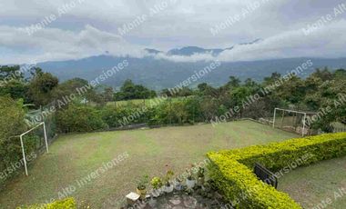 VENTA SAN ANTONIO DEL TEQUENDAMA - Finca con 8 habitaciones, piscina y zonas de eventos, lista para generar ingresos EN LA UNIÓN