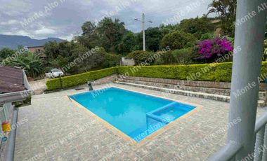 VENTA SAN ANTONIO DEL TEQUENDAMA - Finca con 8 habitaciones, piscina y zonas de eventos, lista para generar ingresos EN LA UNIÓN