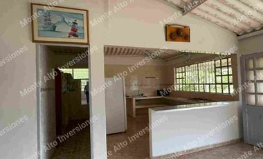 VENTA SAN ANTONIO DEL TEQUENDAMA - Finca con 8 habitaciones, piscina y zonas de eventos, lista para generar ingresos EN LA UNIÓN